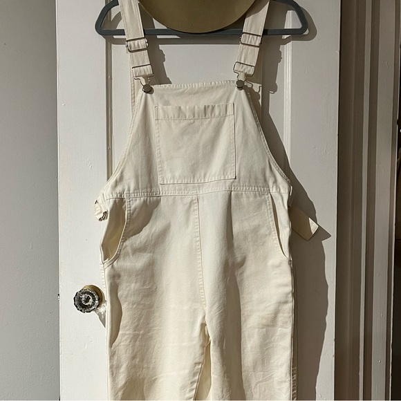 Horses Atelier Loose Overalls in Ecru, size 1 - Picture 2 of 6
